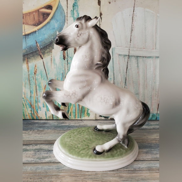 ***SOLD***Antique Keramos Porcelain Figurine Vienna Stallion Figurine - Picture 4 of 11